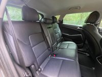 USED 2016 16 HYUNDAI TUCSON 1.7 CRDi Blue Drive Premium SUV 5dr Diesel Manual Euro 6 (s/s) (116 ps) Parking Sensors - Front and Rear