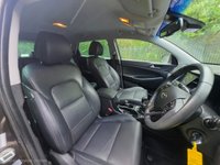 USED 2016 16 HYUNDAI TUCSON 1.7 CRDi Blue Drive Premium SUV 5dr Diesel Manual Euro 6 (s/s) (116 ps) Parking Sensors - Front and Rear