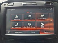 USED 2018 18 RENAULT CAPTUR 1.5 dCi ENERGY Dynamique S Nav SUV 5dr Diesel Manual Euro 6 (s/s) (90 ps) High Spec Parking Sensors - Rear