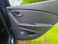 USED 2018 18 RENAULT CAPTUR 1.5 dCi ENERGY Dynamique S Nav SUV 5dr Diesel Manual Euro 6 (s/s) (90 ps) High Spec Parking Sensors - Rear