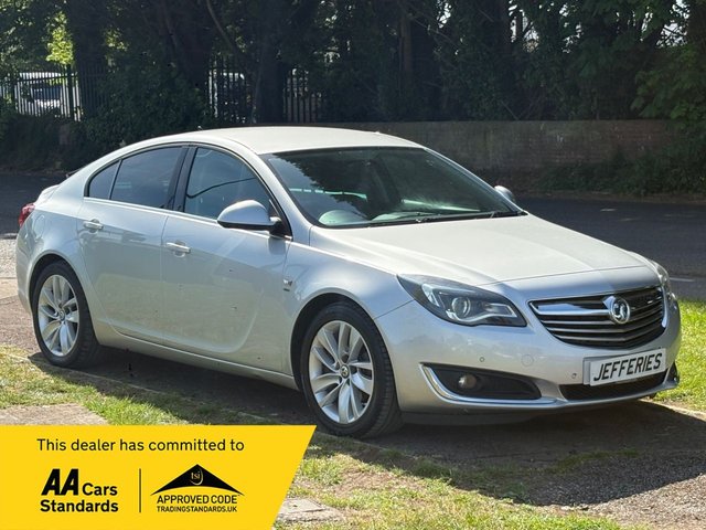 View our Vauxhall Insignia 2.0 CDTi ecoFLEX SRi Nav Hatchback 5dr Diesel Manual Euro 5 (s/s) (163 ps)