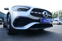 USED 2020 70 MERCEDES-BENZ GLA 1.3 GLA200 AMG Line SUV 5dr Petrol 7G-DCT Euro 6 (s/s) (163 ps) IRIDIUM SILVER METALLIC PAINTWORK + REVERSE CAMERA + HEATED SEATS