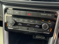 USED 2019 19 VOLKSWAGEN T-CROSS 1.0 TSI SEL SUV 5dr Petrol Manual Euro 6 (s/s) (115 ps) 