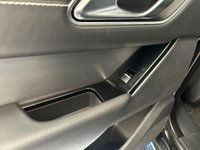 USED 2018 68 LAND ROVER RANGE ROVER VELAR 3.0 SD6 V6 R-Dynamic S SUV 5dr Diesel Auto 4WD Euro 6 (s/s) (300 ps) 