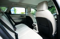 USED 2022 22 LAND ROVER RANGE ROVER VELAR 2.0 P400e 17.1kWh R-Dynamic HSE SUV 5dr Petrol Plug-in Hybrid Auto 4WD Euro 6 (s/s) (404 ps) FUJI WHITE PAINTWORK + SUNROOF + MASSAGE + OYSTER LEATHER