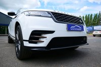 USED 2022 22 LAND ROVER RANGE ROVER VELAR 2.0 P400e 17.1kWh R-Dynamic HSE SUV 5dr Petrol Plug-in Hybrid Auto 4WD Euro 6 (s/s) (404 ps) FUJI WHITE PAINTWORK + SUNROOF + MASSAGE + OYSTER LEATHER