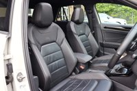 USED 2023 72 VOLKSWAGEN T-ROC 1.5 TSI R-LINE  SUNROOF LEATHER 19S 1 OWNER