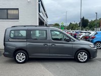 USED 2023 72 VOLKSWAGEN CADDY MAXI 2.0 TDI Life MPV 5dr Diesel DSG Euro 6 (s/s) (122 ps) AUTO -- 7 SEATER -- CAR PLAY -- CRUISE -- F/R PARKING SENSORS