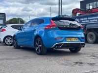 USED 2015 65 VOLVO V40 2.0 D4 R-Design Lux Nav Hatchback 5dr Diesel Manual Euro 6 (s/s) (190 ps) 1 OWNER + NAV + SENSORS + FDSH + PANORAMIC SUNROOF + FSH