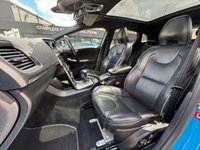 USED 2015 65 VOLVO V40 2.0 D4 R-Design Lux Nav Hatchback 5dr Diesel Manual Euro 6 (s/s) (190 ps) 1 OWNER + NAV + SENSORS + FDSH + PANORAMIC SUNROOF + FSH
