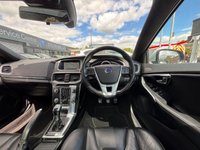 USED 2015 65 VOLVO V40 2.0 D4 R-Design Lux Nav Hatchback 5dr Diesel Manual Euro 6 (s/s) (190 ps) 1 OWNER + NAV + SENSORS + FDSH + PANORAMIC SUNROOF + FSH