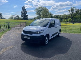 View our PEUGEOT PARTNER