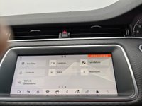 USED 2019 69 LAND ROVER RANGE ROVER EVOQUE 2.0 D150 SUV 5dr Diesel Manual FWD Euro 6 (s/s) (150 ps) 17'' ALLOY WHEELS , FRONT AND REAR PARKING SENSORS , REAR REVERSE CAMERA , HEATED CLOTH SEATS , BLUETOOTH CONNECTIVITY , DAB RADIO, 2 KEYS , SERVICE HISTORY x 4 - LATEST MAY 2026