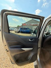 USED 2019 69 NISSAN NAVARA 2.3 dCi Tekna Pickup Double Cab 4dr Diesel Auto 4WD Euro 6 (190 ps) EXCELLENT CONDITION  IN&OUT AUTO !!