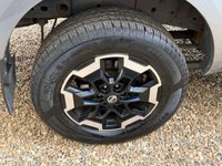 USED 2019 69 NISSAN NAVARA 2.3 dCi Tekna Pickup Double Cab 4dr Diesel Auto 4WD Euro 6 (190 ps) EXCELLENT CONDITION  IN&OUT AUTO !!