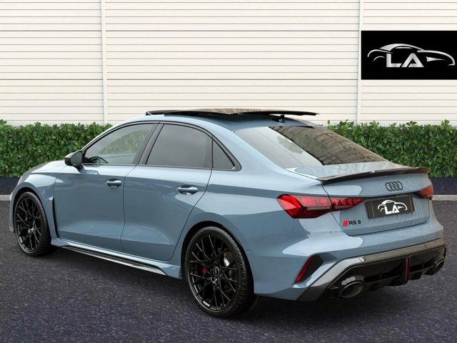 View our AUDI RS3