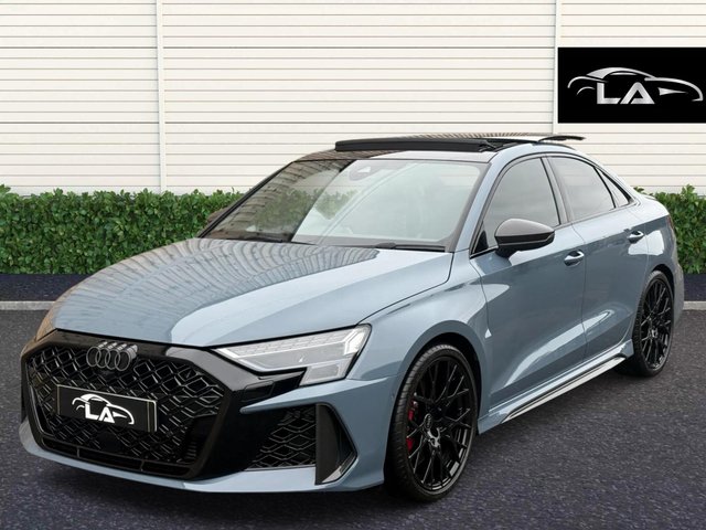 View our AUDI RS3