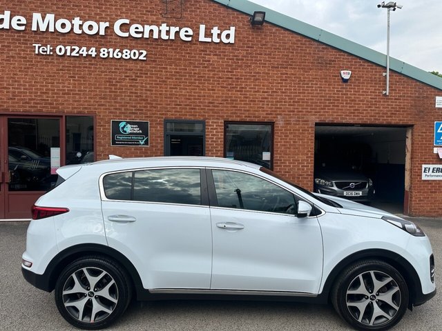 View our KIA SPORTAGE