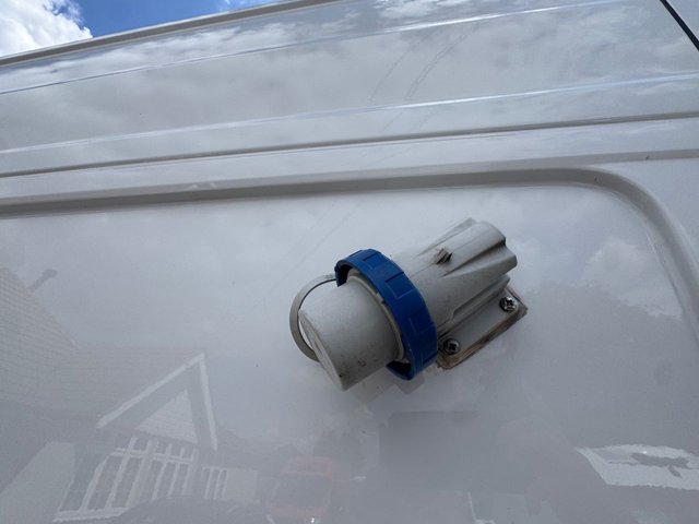 View our VOLKSWAGEN CRAFTER
