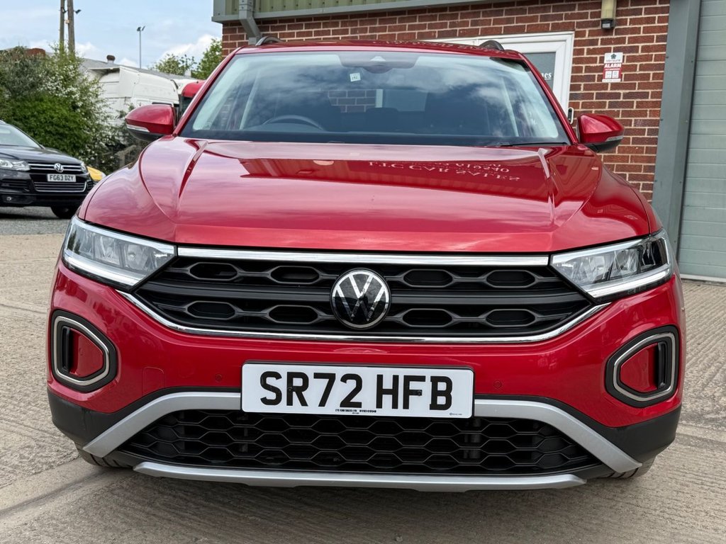 USED 2022 72 VOLKSWAGEN T-ROC 1.0 TSI Life SUV 5dr Petrol Manual Euro 6 (s/s) (110 ps) NO ADMIN FEES, STUNNING, WARRANTY.