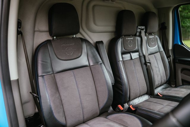 View our FORD TRANSIT CUSTOM