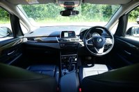USED 2020 70 BMW 2 SERIES ACTIVE TOURER 1.5 225xe 10kWh Luxury MPV 5dr Petrol Plug-in Hybrid Auto 4WD Euro 6 (s/s) (224 ps) ALPINE WHITE PAINTWORK + CARPLAY + HEATED STEERING WHEEL