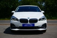 USED 2020 70 BMW 2 SERIES ACTIVE TOURER 1.5 225xe 10kWh Luxury MPV 5dr Petrol Plug-in Hybrid Auto 4WD Euro 6 (s/s) (224 ps) ALPINE WHITE PAINTWORK + CARPLAY + HEATED STEERING WHEEL