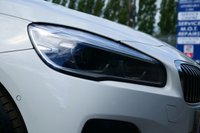 USED 2020 70 BMW 2 SERIES ACTIVE TOURER 1.5 225xe 10kWh Luxury MPV 5dr Petrol Plug-in Hybrid Auto 4WD Euro 6 (s/s) (224 ps) ALPINE WHITE PAINTWORK + CARPLAY + HEATED STEERING WHEEL