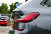 USED 2022 71 BMW 3 SERIES 2.0 330e 12kWh M Sport Touring 5dr Petrol Plug-in Hybrid Auto Euro 6 (s/s) (292 ps) MINERAL GREY METALLIC PAINTWORK + REAR CAMERA + CARPLY + VIRTUAL DASH