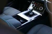 USED 2022 22 LAND ROVER RANGE ROVER EVOQUE 2.0 D165 SUV 5dr Diesel Manual FWD Euro 6 (s/s) (163 ps) FUJI WHITE PAINTWORK + REVERSE CAMERA + APPLE CARPLAY