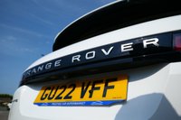 USED 2022 22 LAND ROVER RANGE ROVER EVOQUE 2.0 D165 SUV 5dr Diesel Manual FWD Euro 6 (s/s) (163 ps) FUJI WHITE PAINTWORK + REVERSE CAMERA + APPLE CARPLAY