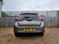 USED 2018 68 TOYOTA AURIS 1.8 VVT-h Design Hatchback 5dr Petrol Hybrid CVT Euro 6 (s/s) (136 ps) ** WE OFFER FINANCE ON THIS CAR **