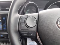 USED 2018 68 TOYOTA AURIS 1.8 VVT-h Design Hatchback 5dr Petrol Hybrid CVT Euro 6 (s/s) (136 ps) ** WE OFFER FINANCE ON THIS CAR **