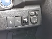 USED 2018 68 TOYOTA AURIS 1.8 VVT-h Design Hatchback 5dr Petrol Hybrid CVT Euro 6 (s/s) (136 ps) ** WE OFFER FINANCE ON THIS CAR **