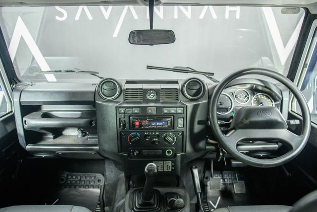 View our LAND ROVER DEFENDER