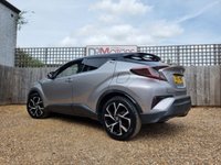 USED 2017 17 TOYOTA C-HR 1.8 VVT-h Dynamic SUV 5dr Petrol Hybrid CVT Euro 6 (s/s) (122 ps) ** WE OFFER FINANCE ON THIS CAR **