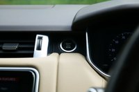 USED 2018 18 LAND ROVER RANGE ROVER SPORT 3.0 SD V6 HSE SUV 5dr Diesel Auto 4WD Euro 6 (s/s) (306 ps) FUJI WHITE PAINTWORK + CARPLAY + MERIDIAN + F&R HEATD SEAT