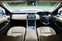 USED 2018 18 LAND ROVER RANGE ROVER SPORT 3.0 SD V6 HSE SUV 5dr Diesel Auto 4WD Euro 6 (s/s) (306 ps) FUJI WHITE PAINTWORK + CARPLAY + MERIDIAN + F&R HEATD SEAT