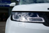 USED 2018 18 LAND ROVER RANGE ROVER SPORT 3.0 SD V6 HSE SUV 5dr Diesel Auto 4WD Euro 6 (s/s) (306 ps) FUJI WHITE PAINTWORK + CARPLAY + MERIDIAN + F&R HEATD SEAT