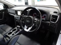 USED 2020 20 KIA SPORTAGE 1.6 T-GDi 4 SUV 5dr Petrol DCT AWD Euro 6 (s/s) (174 bhp) SAT NAV-PAN ROOF-360 CAMERA