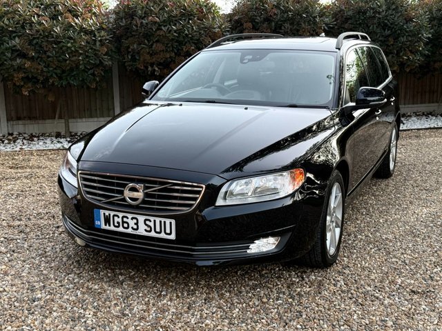 View our VOLVO V70