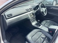 USED 2014 64 VOLKSWAGEN PASSAT 2.0 TDI BlueMotion Tech Executive Estate 5dr Diesel Manual Euro 5 (s/s) (140 ps) 