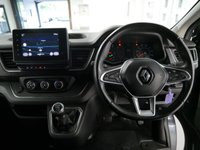 USED 2022 72 RENAULT TRAFIC SL28 2.0 BLUEDCI 130 BHP SPORT NAV EDITION 1 OWNER | AIR CON | SPORT NAV !