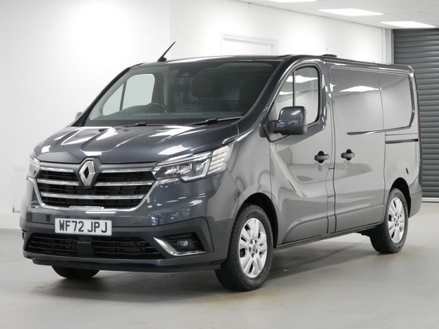 View our Renault Trafic SL28 2.0 BLUEDCI 130 BHP SPORT NAV EDITION