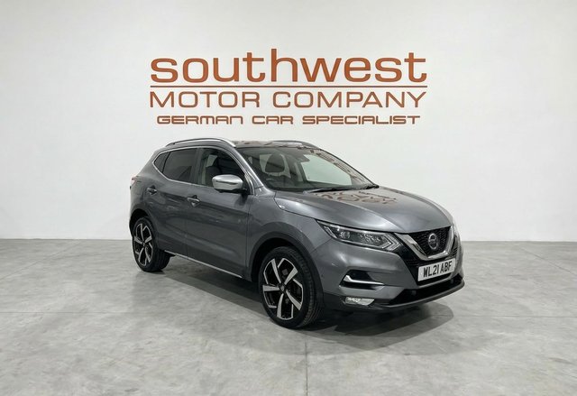View our NISSAN QASHQAI