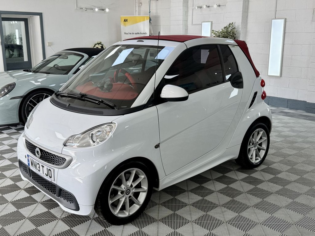 USED 2013 13 SMART FORTWO 1.0 MHD Passion Cabriolet 2dr Petrol SoftTouch Euro 5 (s/s) (71 bhp) 