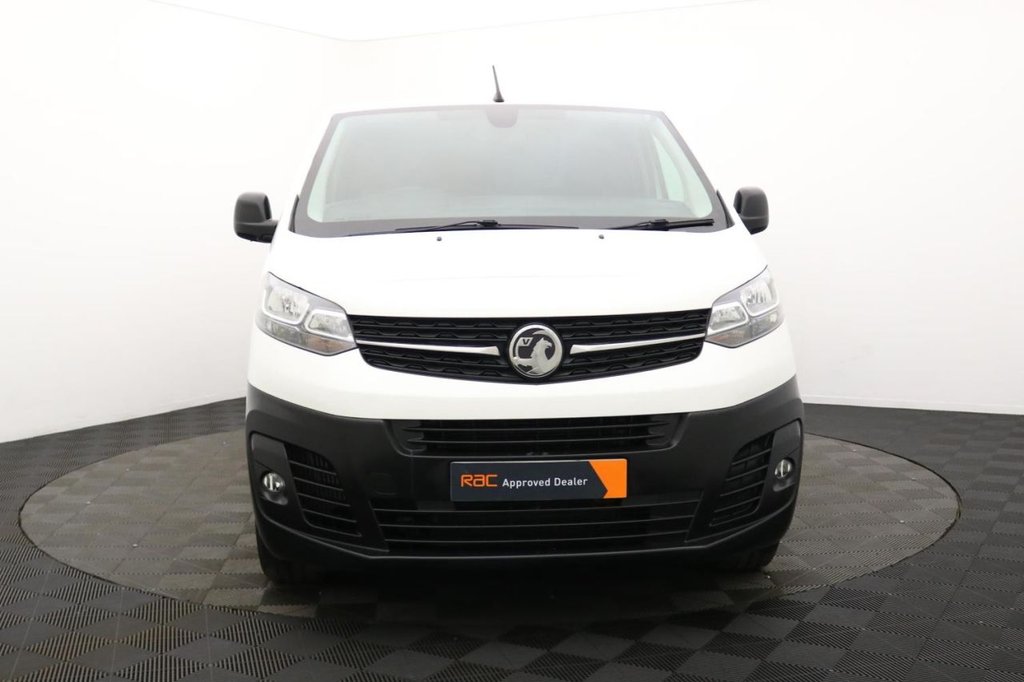 USED 2019 69 VAUXHALL VIVARO 1.5 Turbo D 2900 Dynamic Panel Van 6dr Diesel Manual L2 H1 Euro 6 (s/s) (100 ps) Car Play, Sat Nav, Cruise