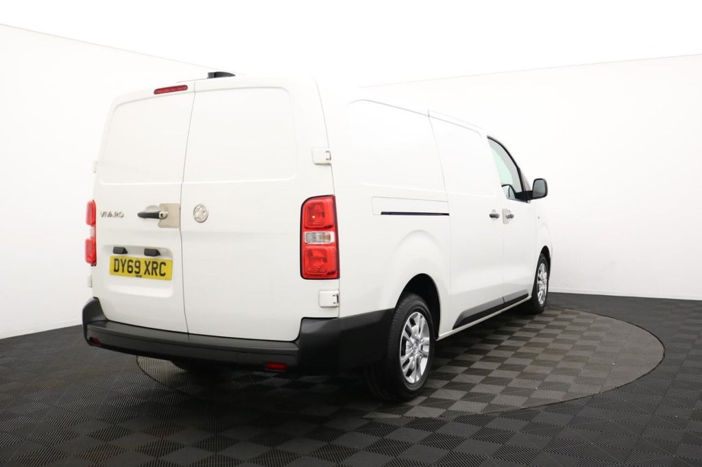 USED 2019 69 VAUXHALL VIVARO 1.5 Turbo D 2900 Dynamic Panel Van 6dr Diesel Manual L2 H1 Euro 6 (s/s) (100 ps) Car Play, Sat Nav, Cruise