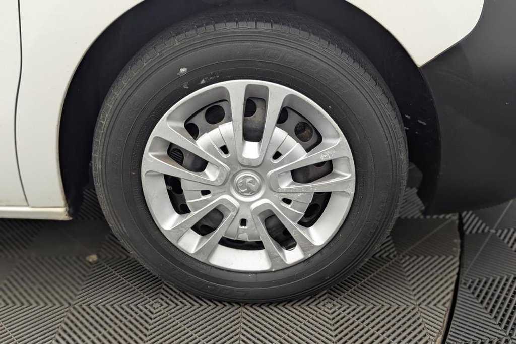 USED 2019 69 VAUXHALL VIVARO 1.5 Turbo D 2900 Dynamic Panel Van 6dr Diesel Manual L2 H1 Euro 6 (s/s) (100 ps) Car Play, Sat Nav, Cruise