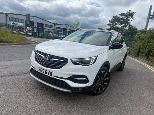 View our Vauxhall Grandland X